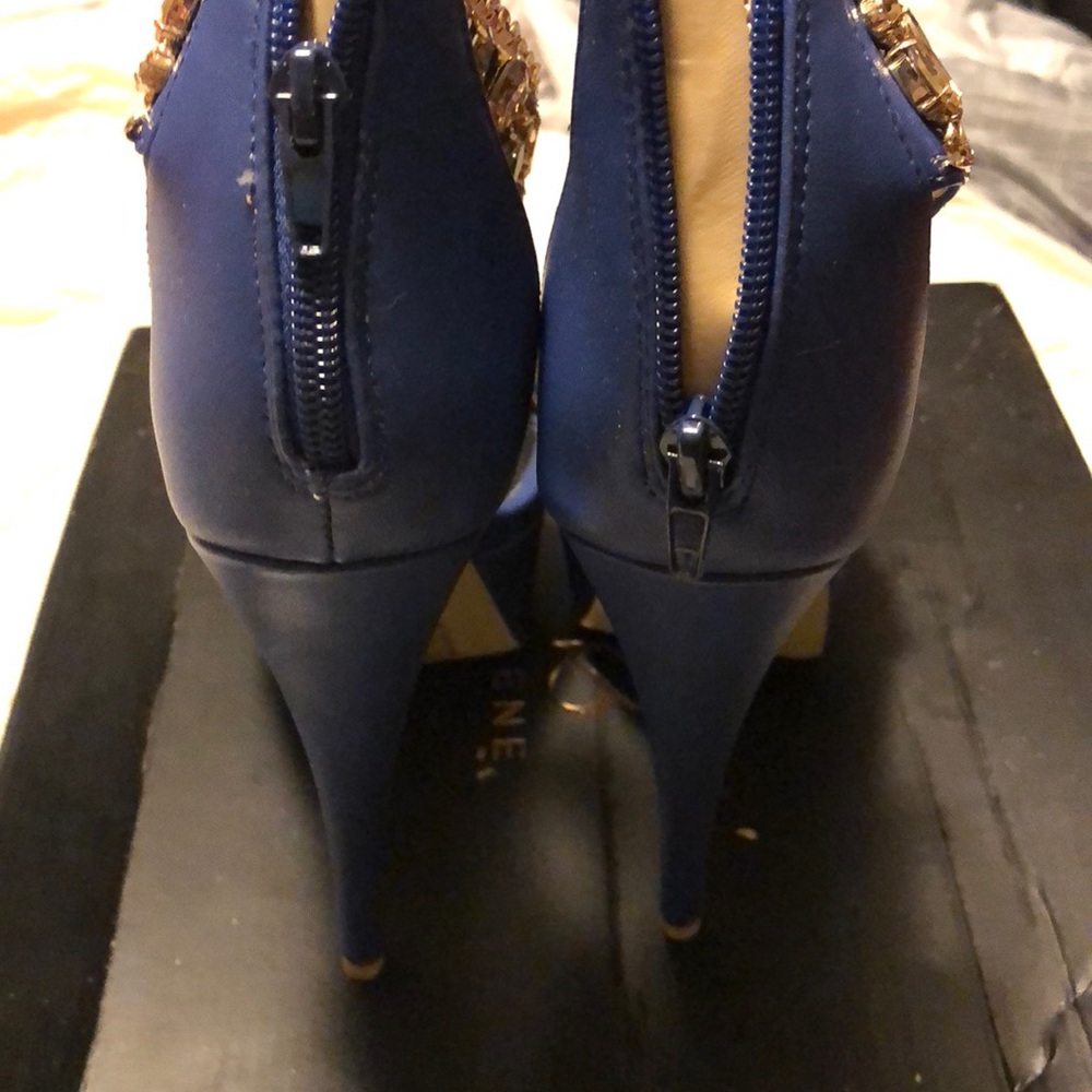 Blue Chyanne heels - Picture 3 of 4